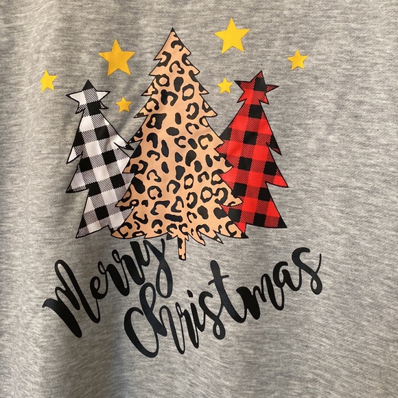 Merry Christmas sweatshirt - Picture 2 of 2